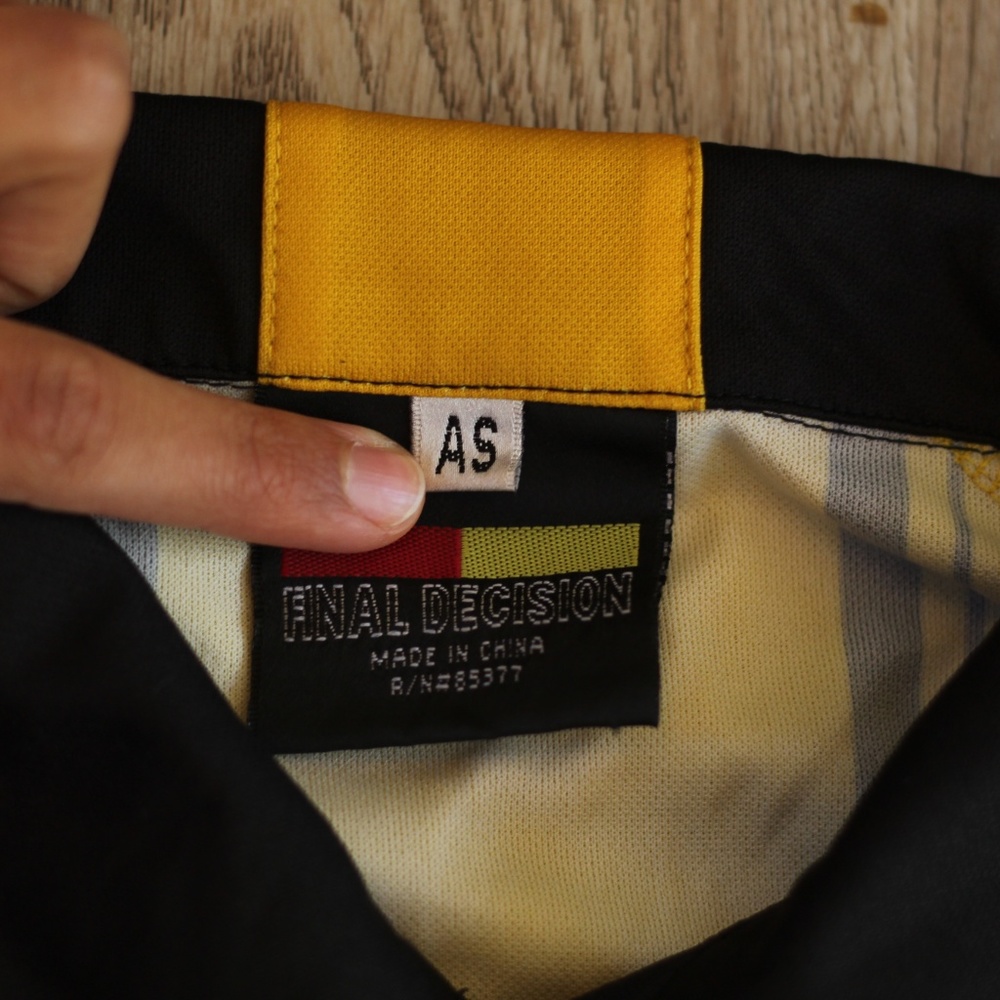 Referee Uniform - Picture 5 of 5